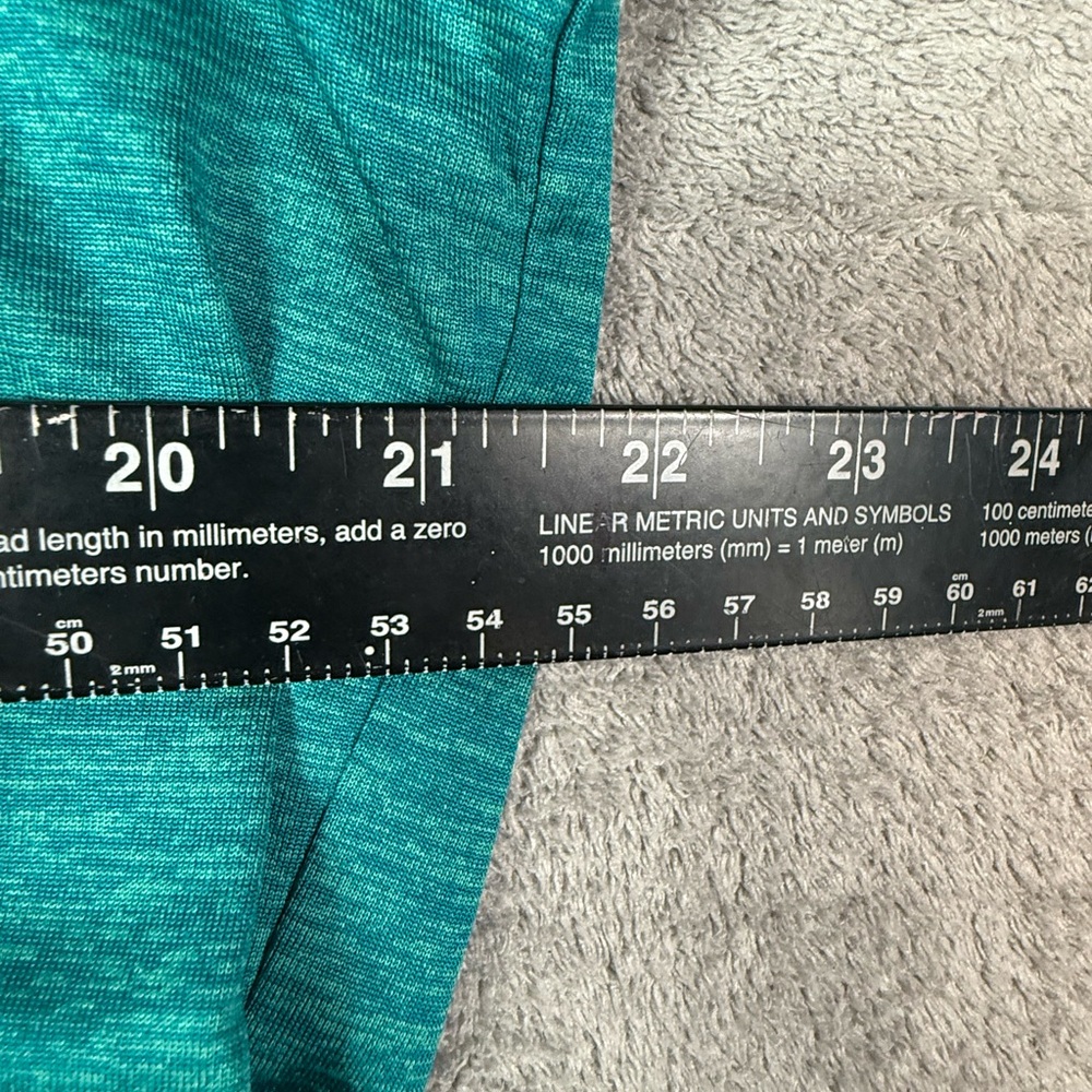 Under Armour Women's Short Sleeve Teal Tee - Picture 4 of 5